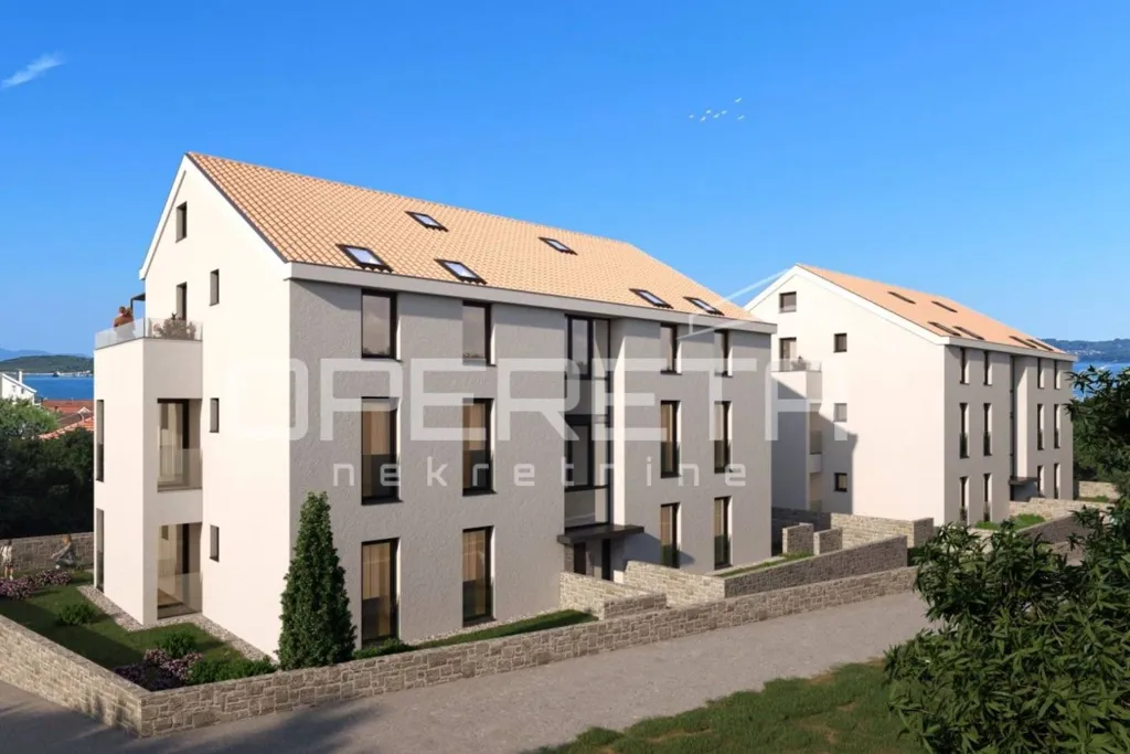Spacious Two-Bedroom Apartment with Private Garden in Orebić