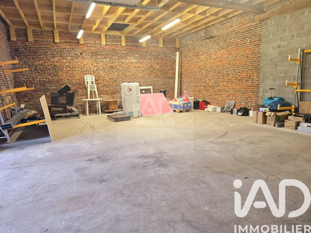 Garage - Semi-detached House with Garden in Raismes