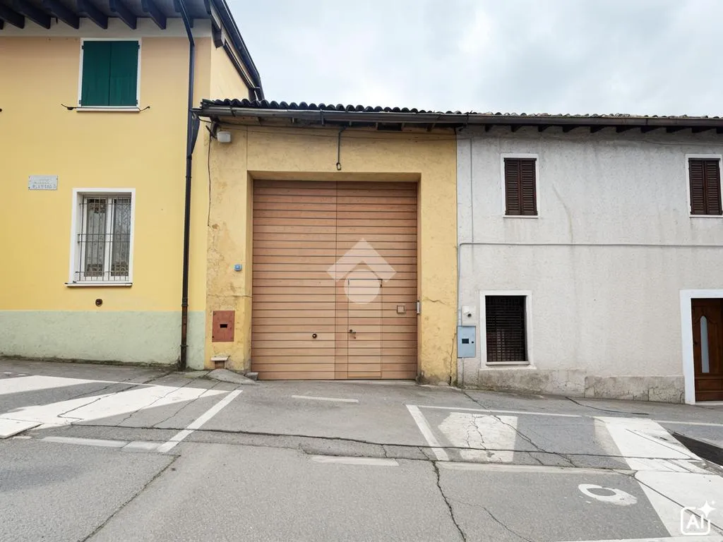 Välivaade - Rustic House with Private Garden in Calcinato