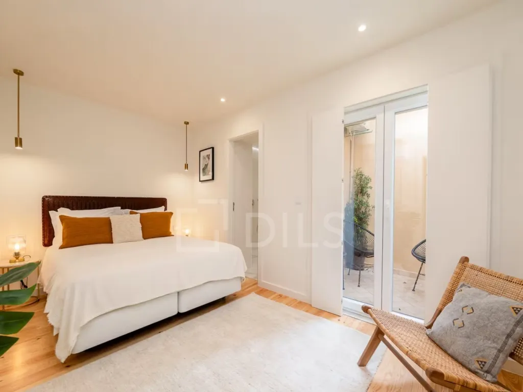 Chambres - Remodelled T1 Apartment with Terrace in Lisbon