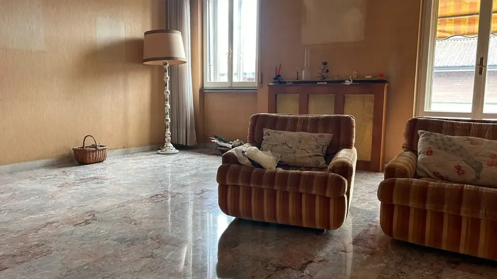 Séjour - Apartment with Terrace in Piacenza