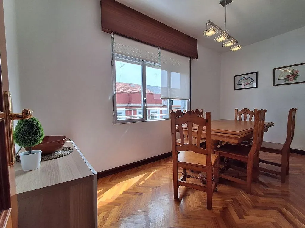 Salle à manger - Duplex with Terrace in Ferrol's Heart