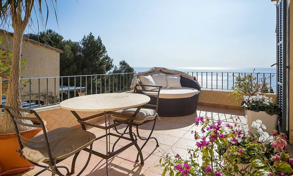 Terrasse - Luxury Villa with Pool in Cala Llamp