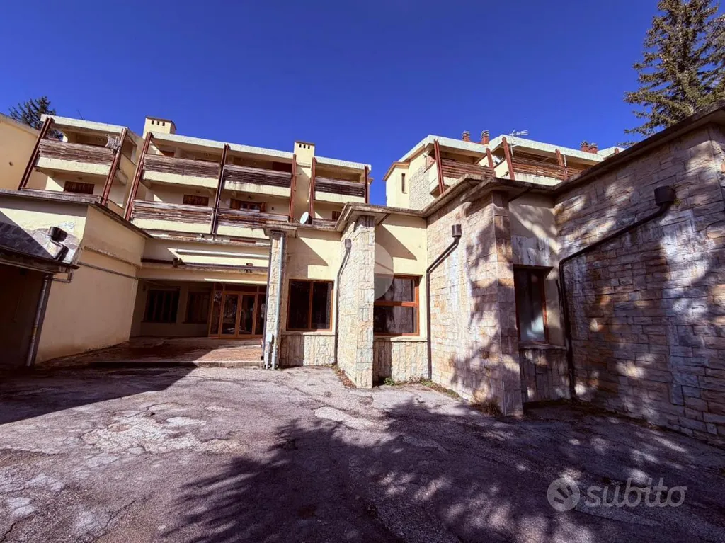 Jardin - 2-Bed Apartment with Ski Access in Rocca di Cambio