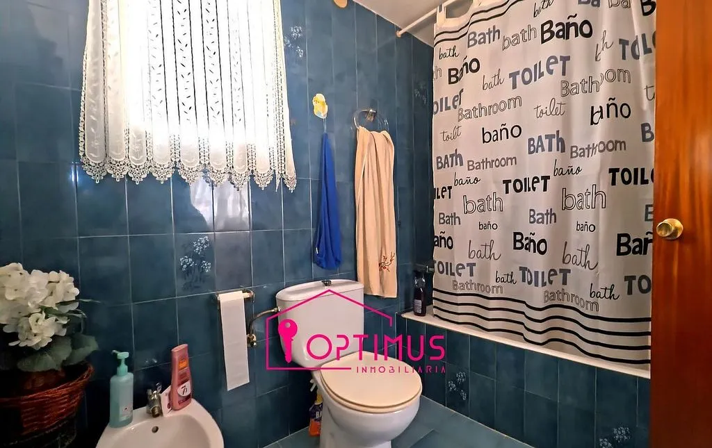 Salles de bain - Duplex with Terrace and Garage in Segorbe