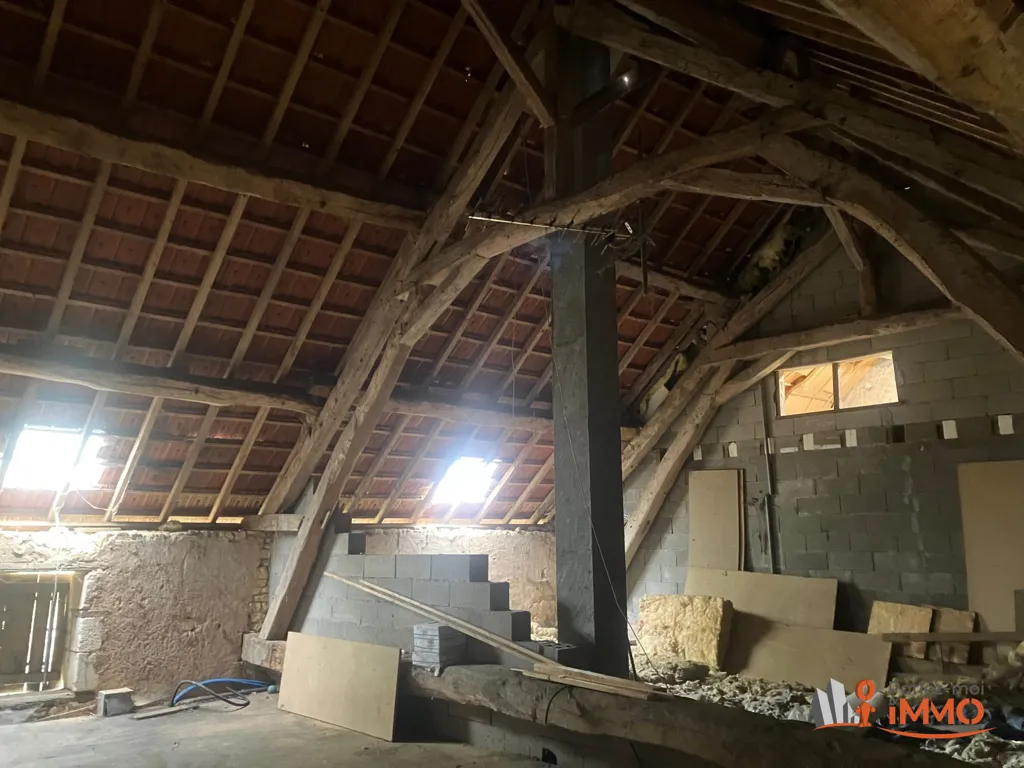 Pièces - Maison en Pierres avec Grange à Treigny