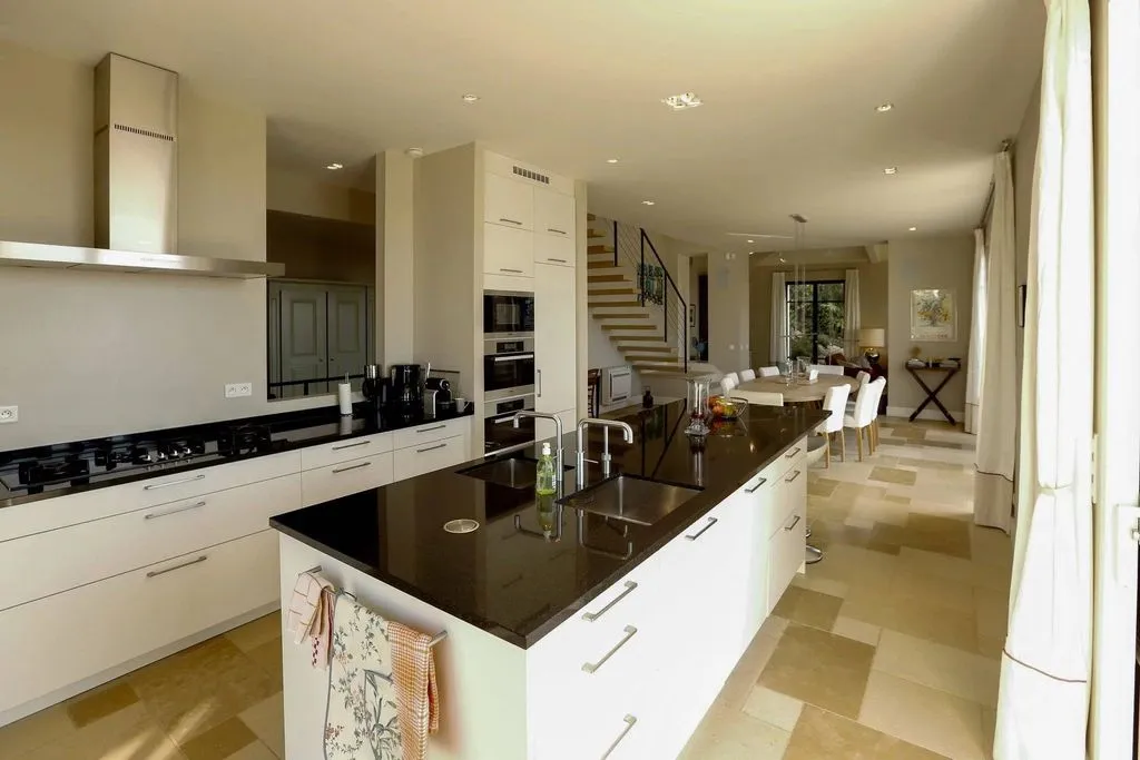 Köök - Luxury Villa with Sea View in Antibes