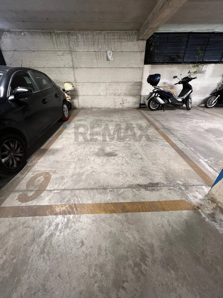 Garage - Apartment with Balcony in Chieti Centre