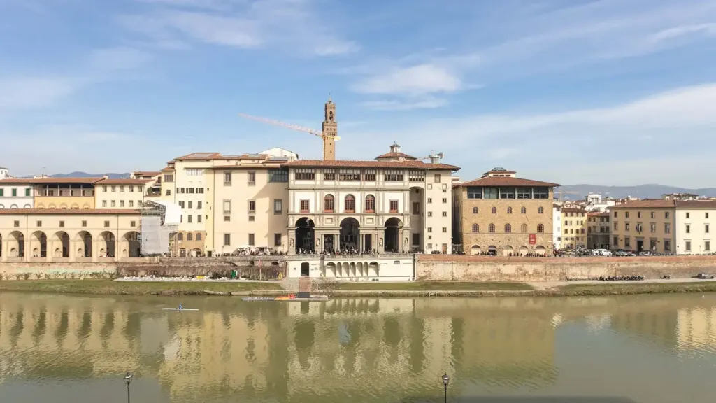 Elegant Apartment with Lungarno View in Florence