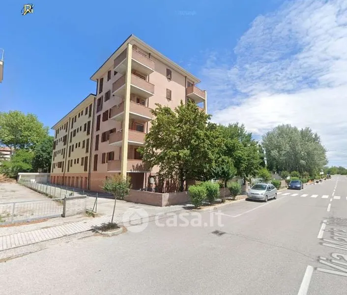 Välivaade - Trilocale with Balcony in Mantua