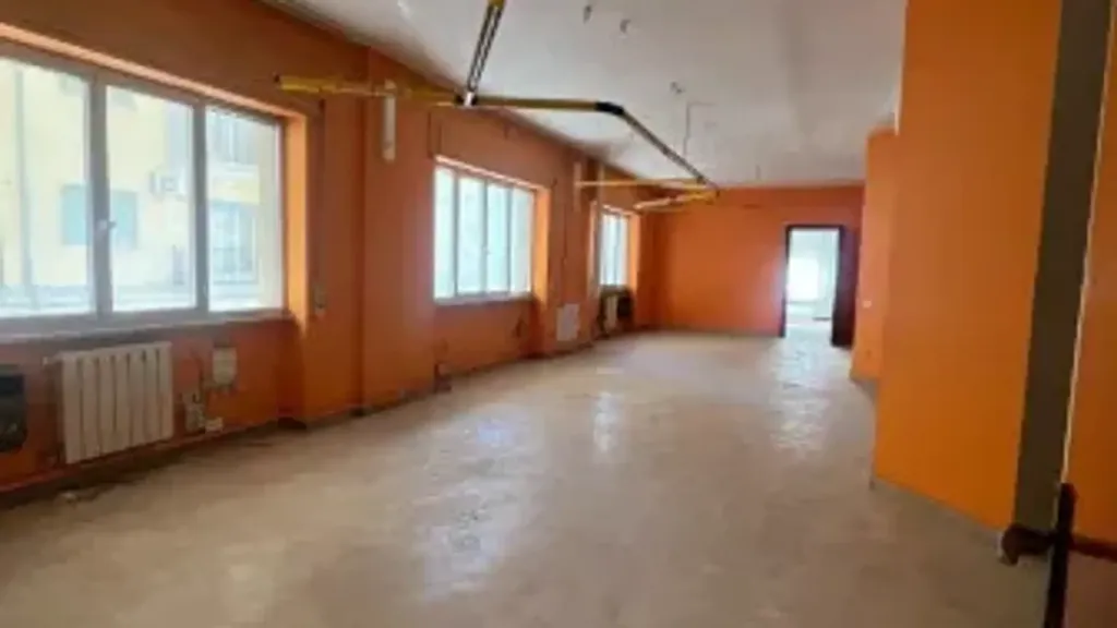 Pièces - Office Space with Panoramic Views in Siracusa