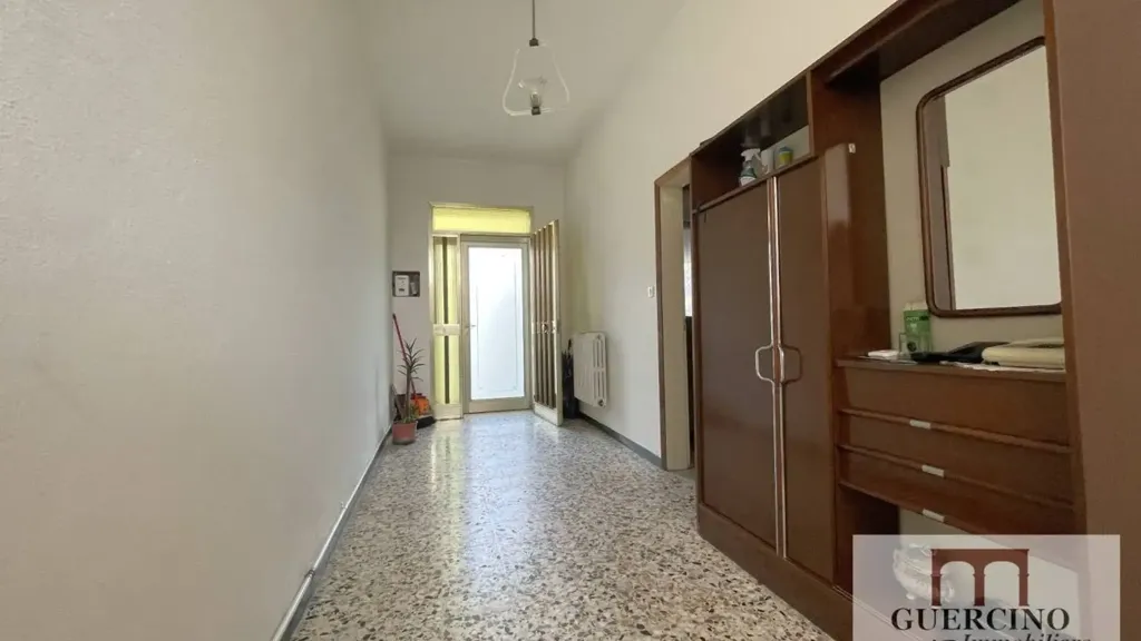 hallway_entrance