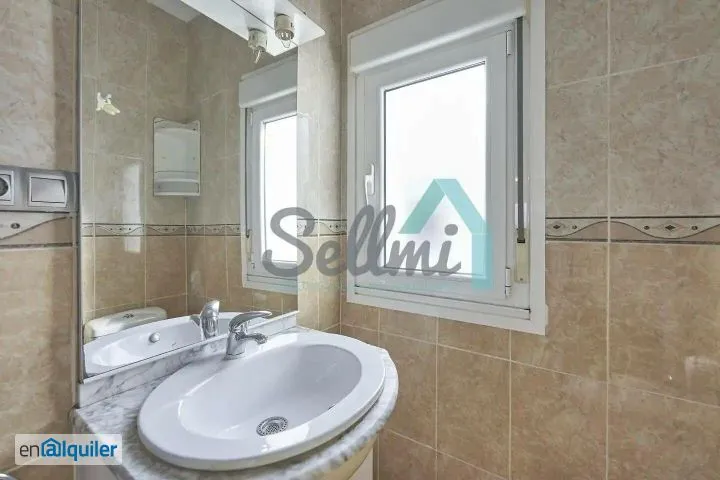 Salles de bain - Furnished Flat with Patio View in Oviedo