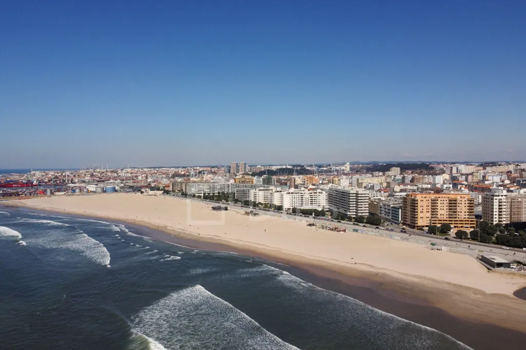 Õhuvaade - Shop with Sea View in Matosinhos