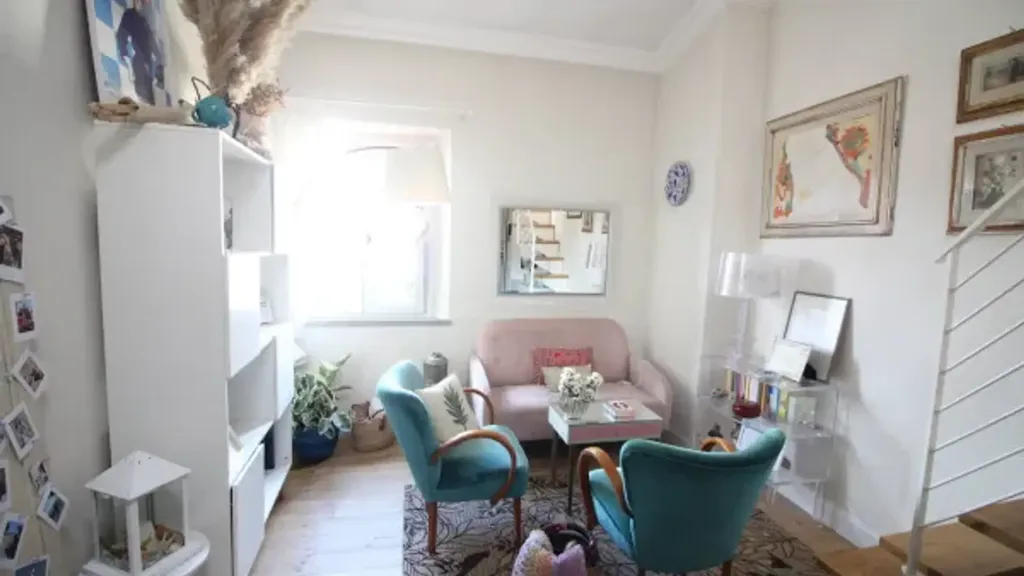 Soggiorno - Restored Apartment with Private Garden in Empoli