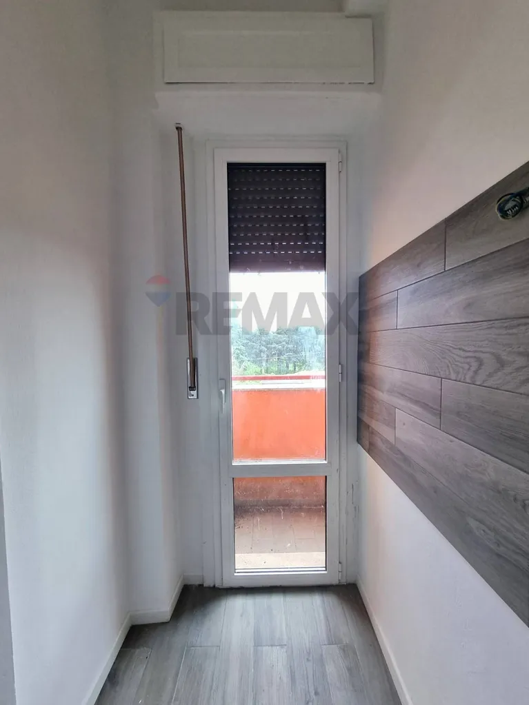 Pièces - Modernised Studio in Milan with Balcony