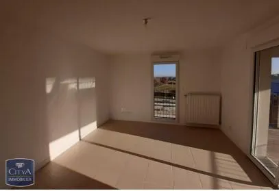 Toad - Modern Flat with Parking in Fenouillet