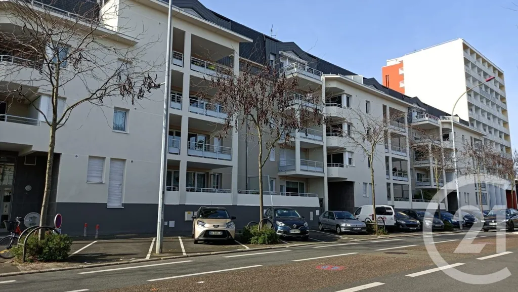 Extérieur - Appartement 2 Pièces avec Parking au Le Mans