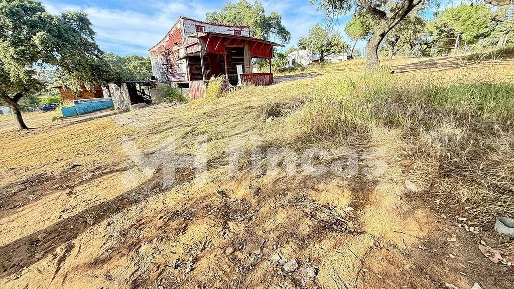 Aed - Rustic Finca with Pool in El Ronquillo
