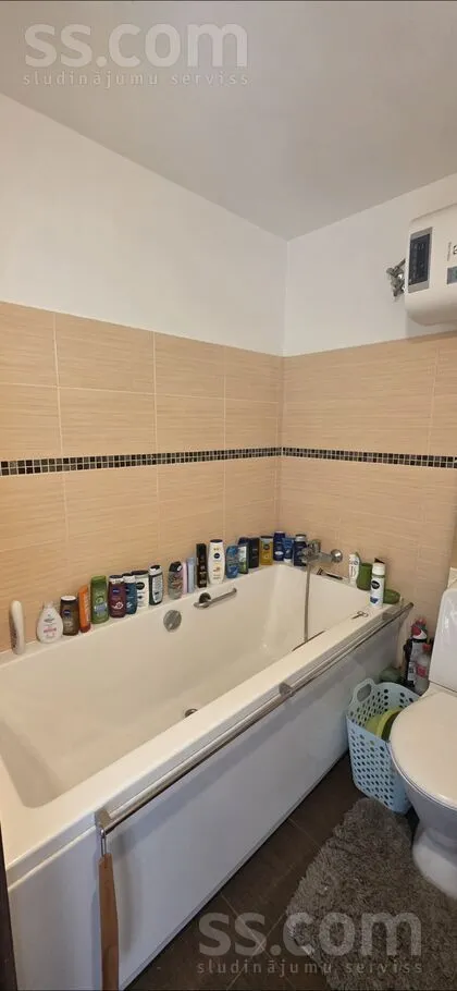 Vannitoad - 2-Bedroom Flat with Energy-Efficient Windows in Ogre