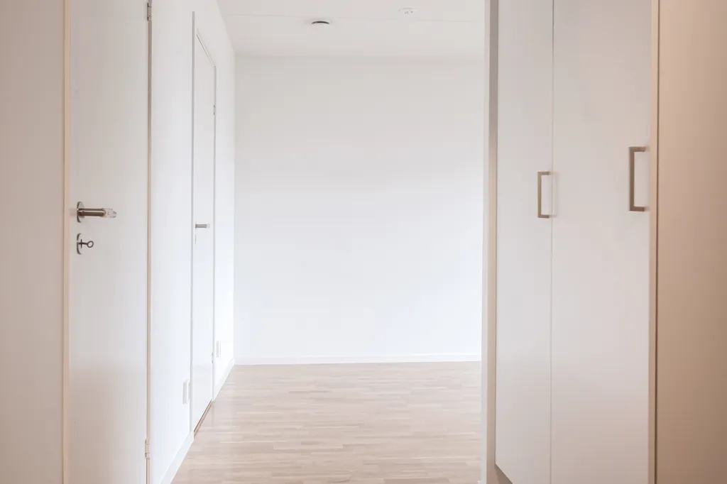 Esik - Modern Flat with Balcony in Backa