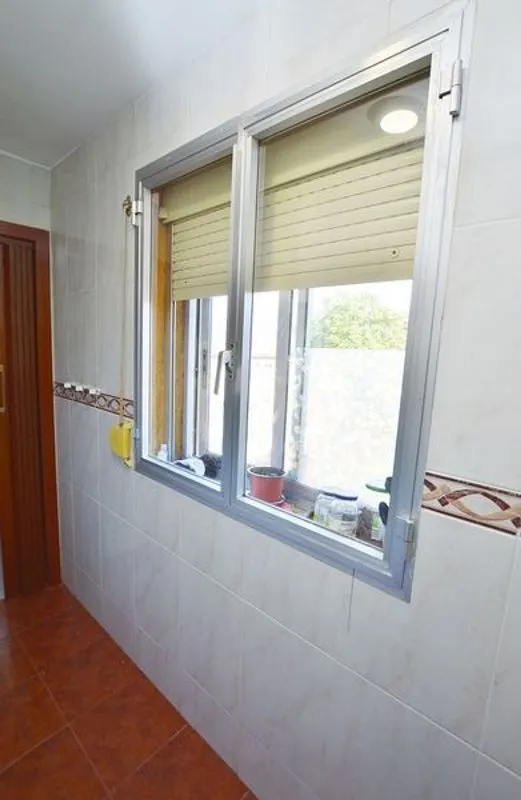 Vannitoad - 2-Bed Apartment with Air Conditioning in Arcos, Madrid