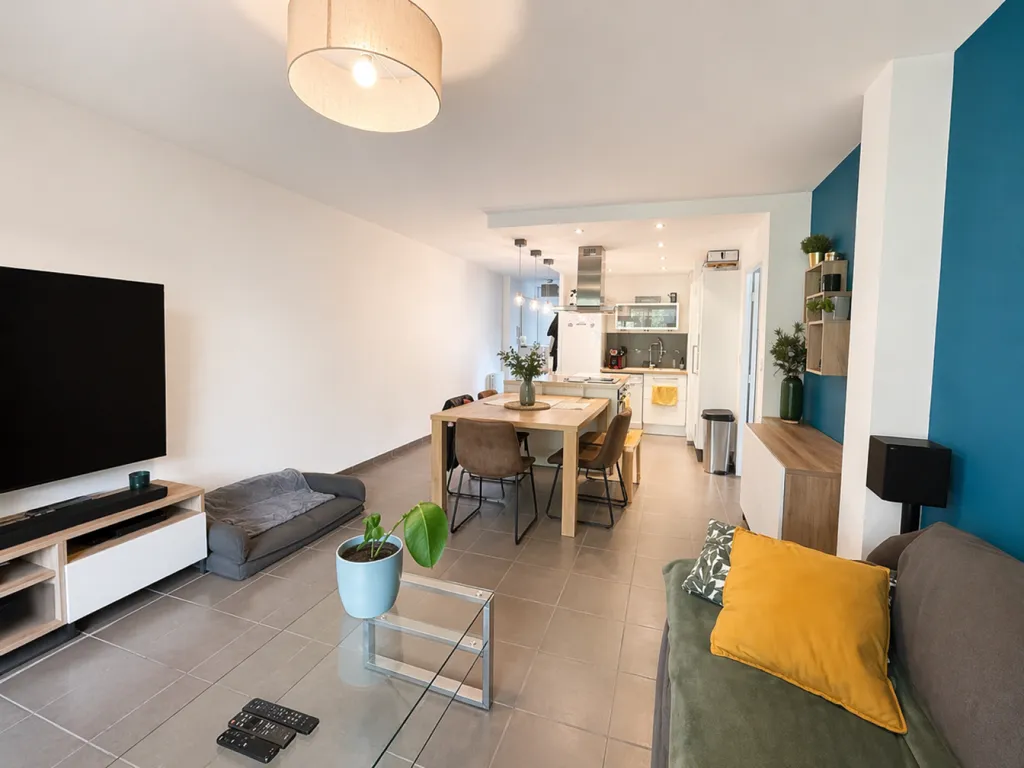 Séjour - Appartement F3 avec Jardin à Sathonay-Village