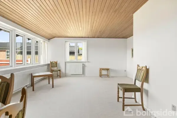 Elutuba - Villa with Spacious Layout in Skagen