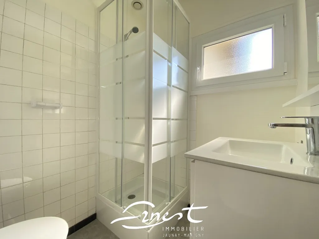 Vannitoad - Furnished Flat in Chasseneuil Centre