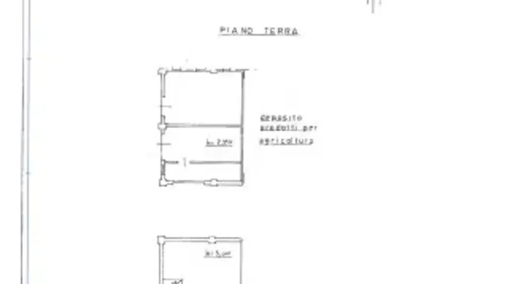 Plaan - Apartment with Private Yard in Adria