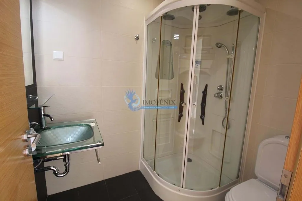 Vannitoad - Luxury Townhouse with Sea Views in Patroves