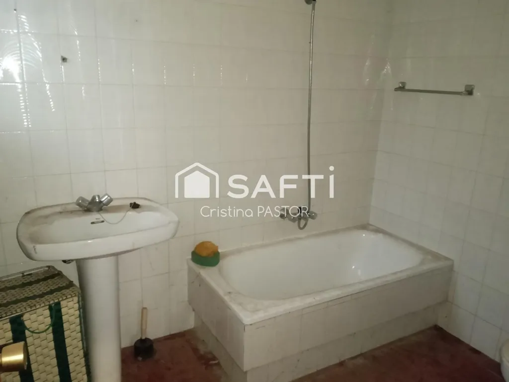 Vannitoad - Rustic Chalet with Garden in Valencia de Don Juan