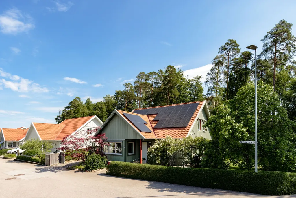 Välivaade - Charming Villa with Solar Panels in Lugnet
