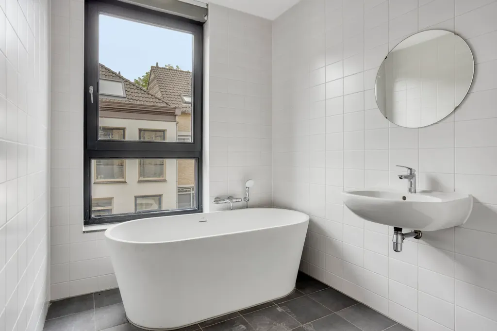 Vannitoad - Apartment with Waterfront View in Dordrecht