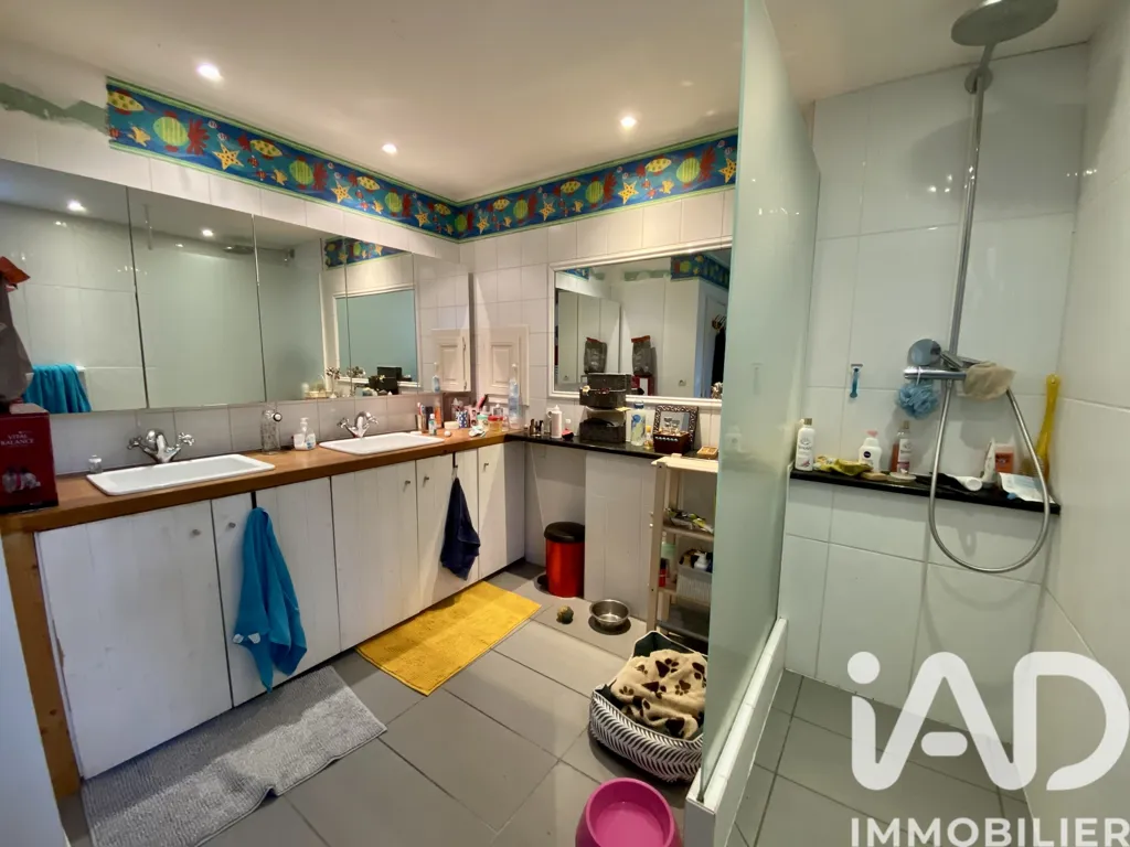 Vannitoad - Atypical Villa with Pool in Bruebach