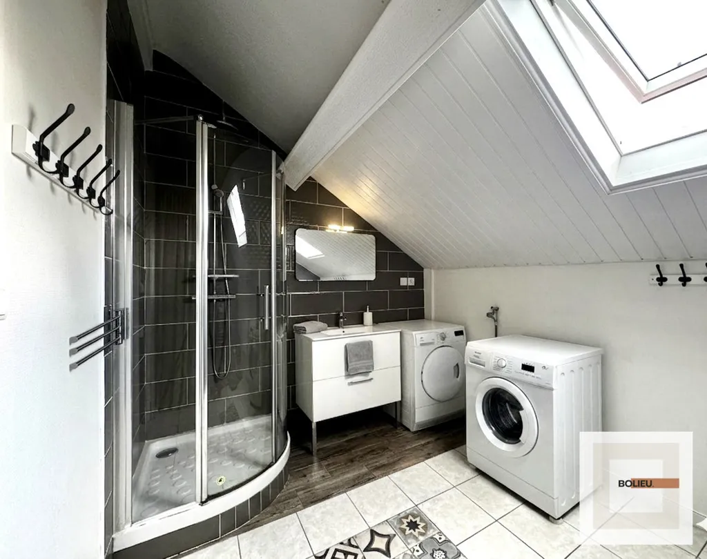 Vannitoad - Charming 3-Bed Flat with Vercors View in Historic Building
