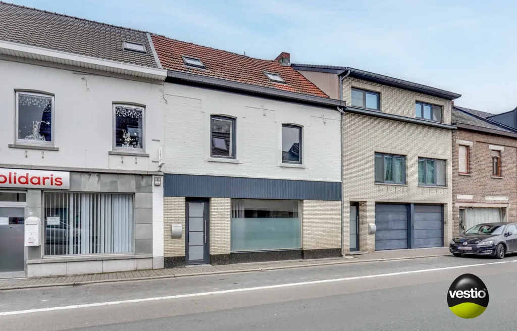 Extérieur - Maison à rénover avec jardin au centre d'As