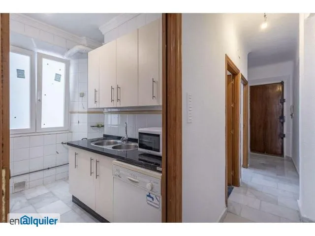 Kitchen - Modern Flat with Lift in Granada