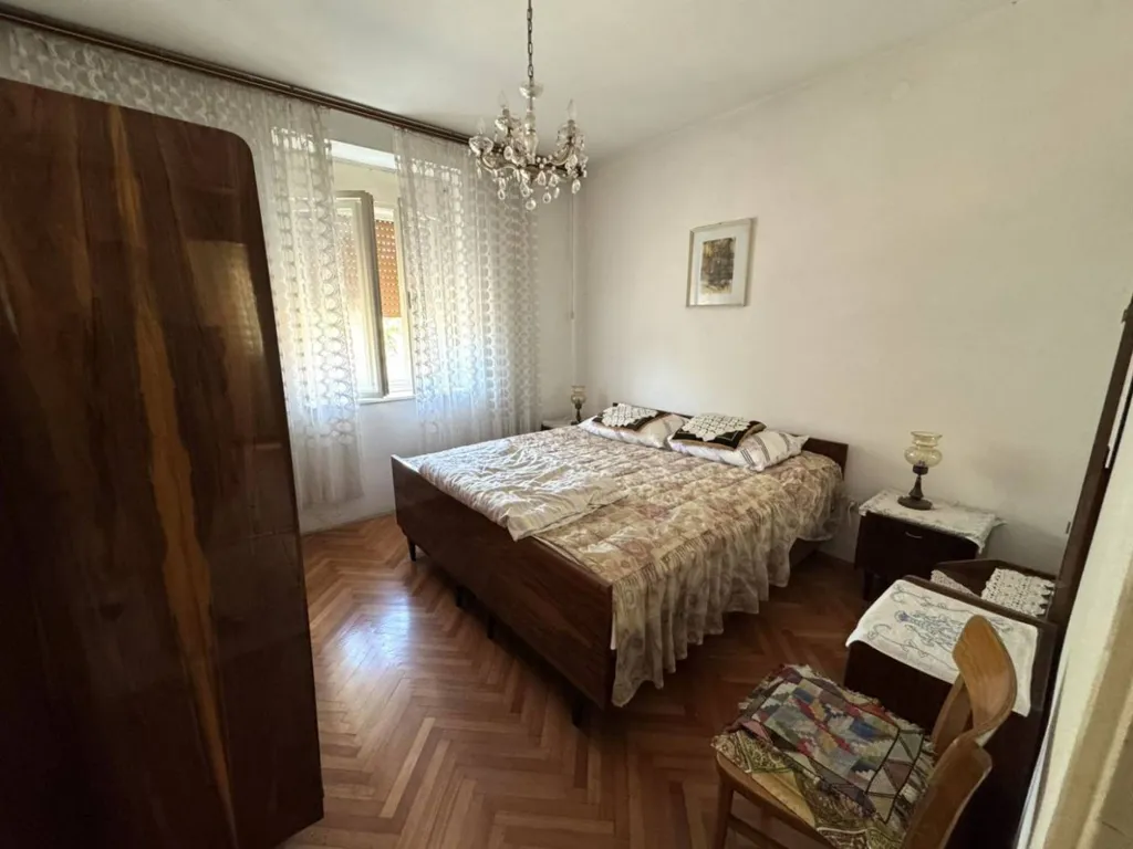 Bedrooms - House with Potential for Conversion in Monvidal, Pula