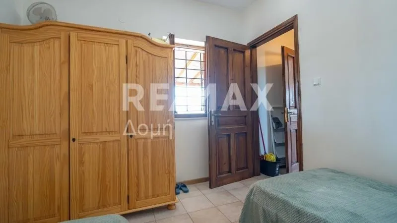 Bedrooms - Stone Villa with Sea View in Volos
