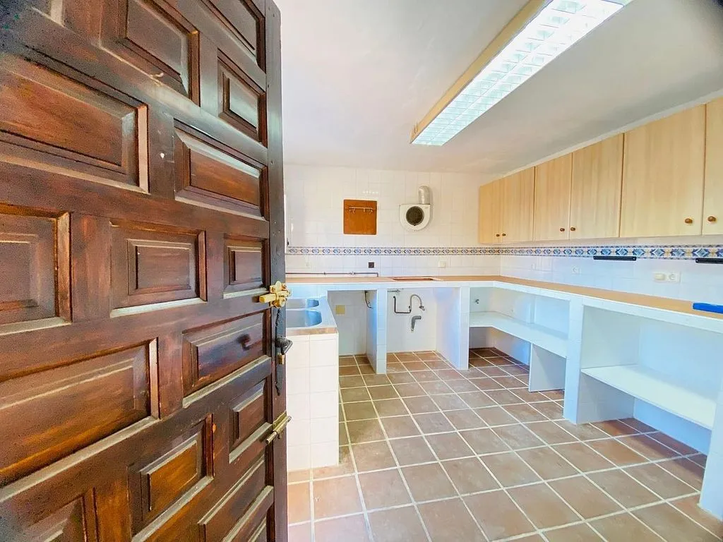 Buanderie - Luxury Villa with Pool in Playas de Orihuela
