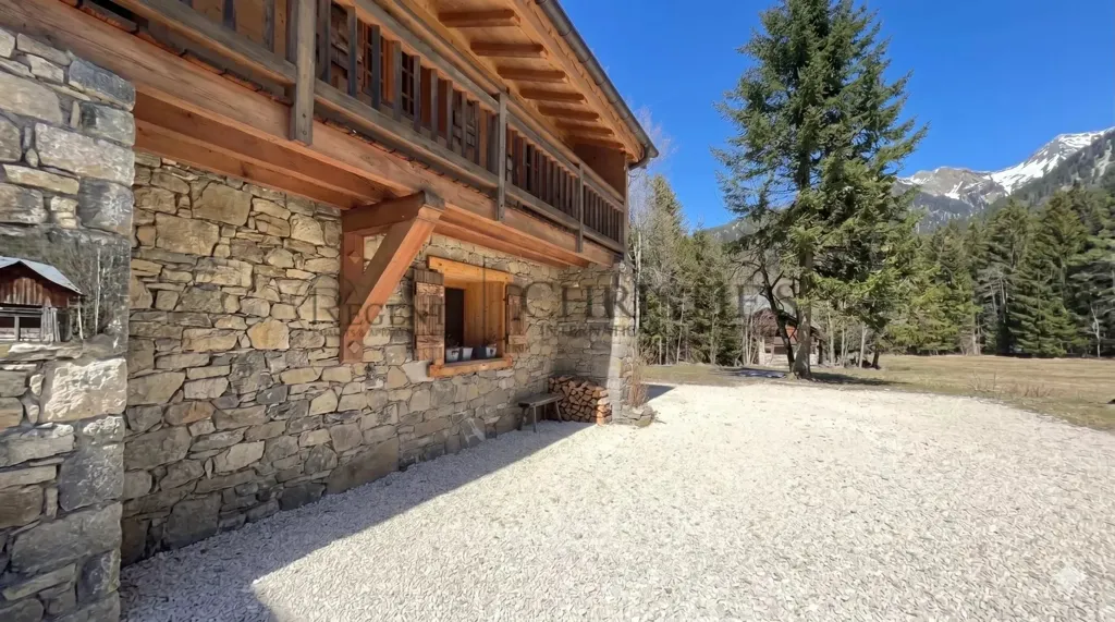 Extérieur - Chalet de Luxe avec Vue Montagne à Les Gets
