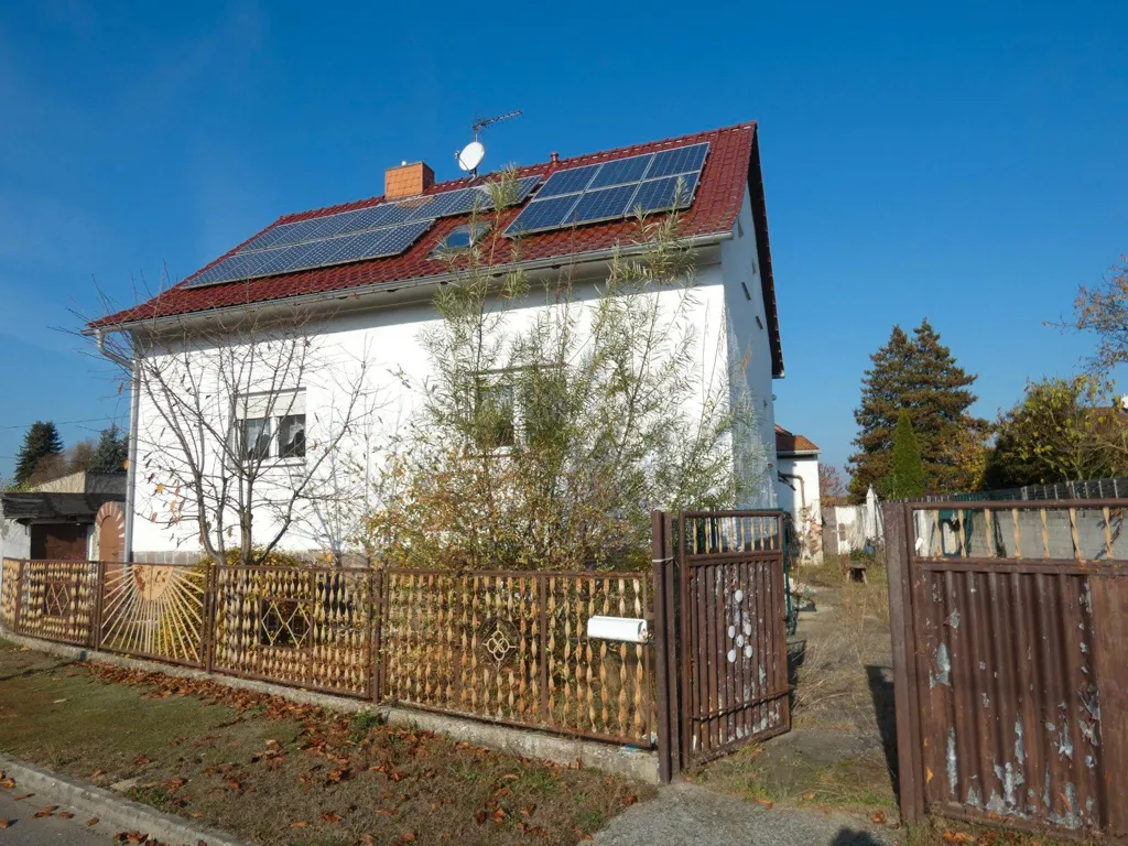 Exterior - House with Garden on Low-Maintenance Plot in Beyern