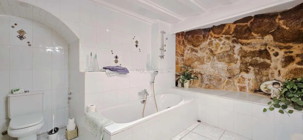 Bagni - Charming Townhouse with Sun Lounge in Ador