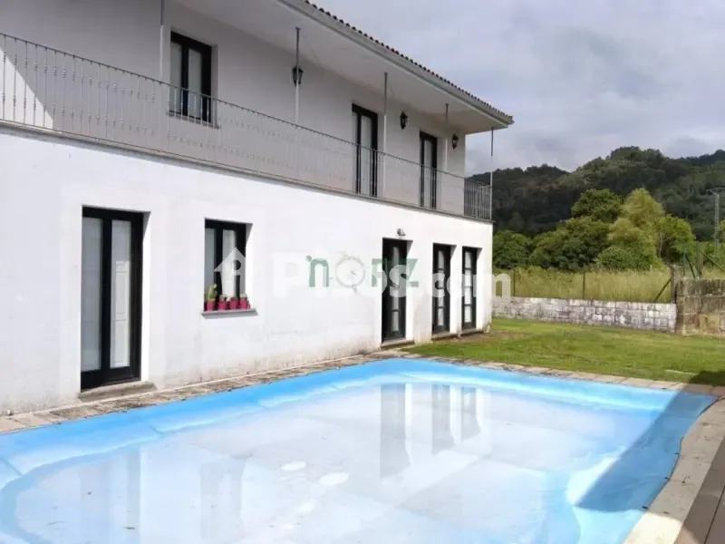 Piscine - Reformed Chalets with Pool in Leiro