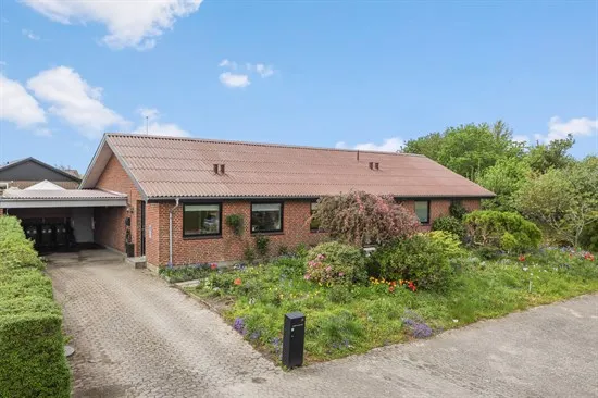 Extérieur - Detached Villa with Garden in Ranum