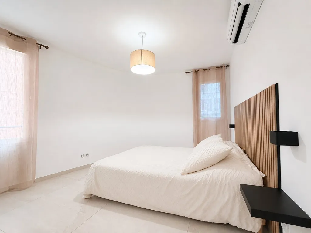 Chambres - Appartement T4 avec Garage à Ollioules