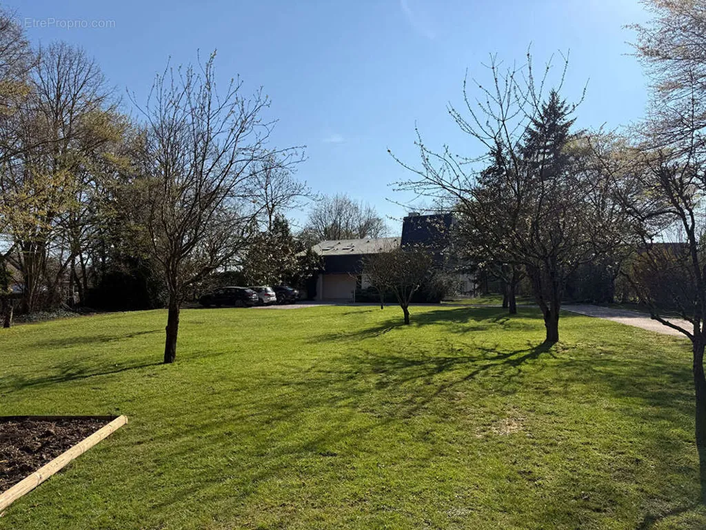 Jardin - Maison d'Architecte avec Parc à Sées