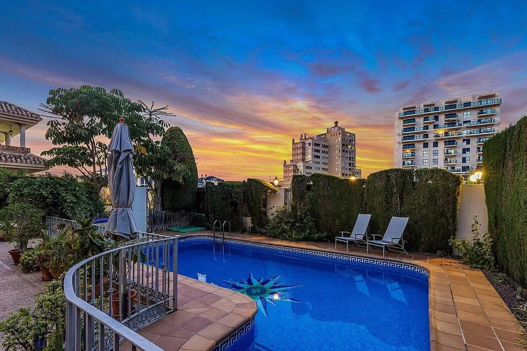 Piscine - Villa with Sea View in La Veleta