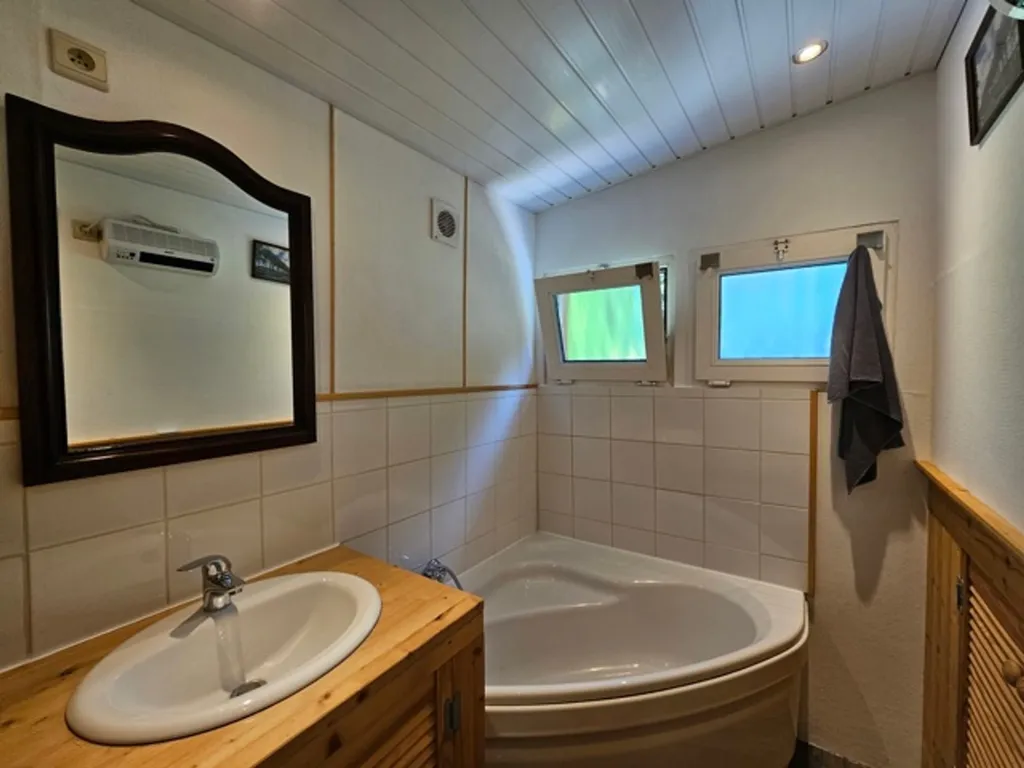 Bagni - Chalet with Solar Panels in Durbuy